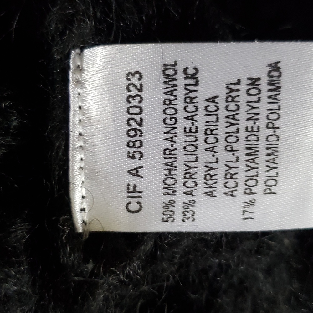 Rene Derby collection sweater - Picture 7 of 13